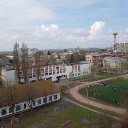 Уютная Квартира В 5 Мин Пешком От Курорта Mirhorod Kültér fotó